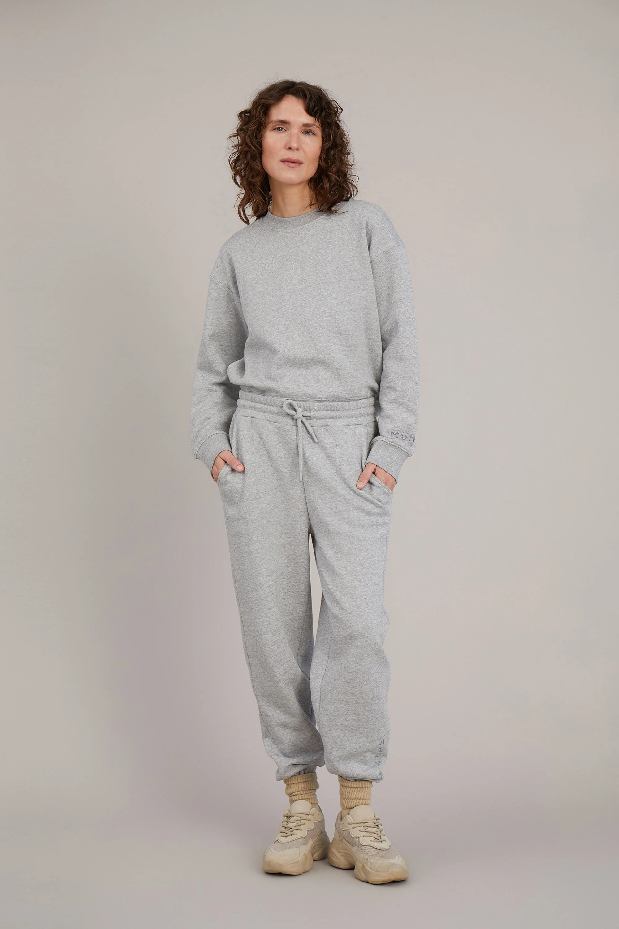 DREAM - GREY - Image 2