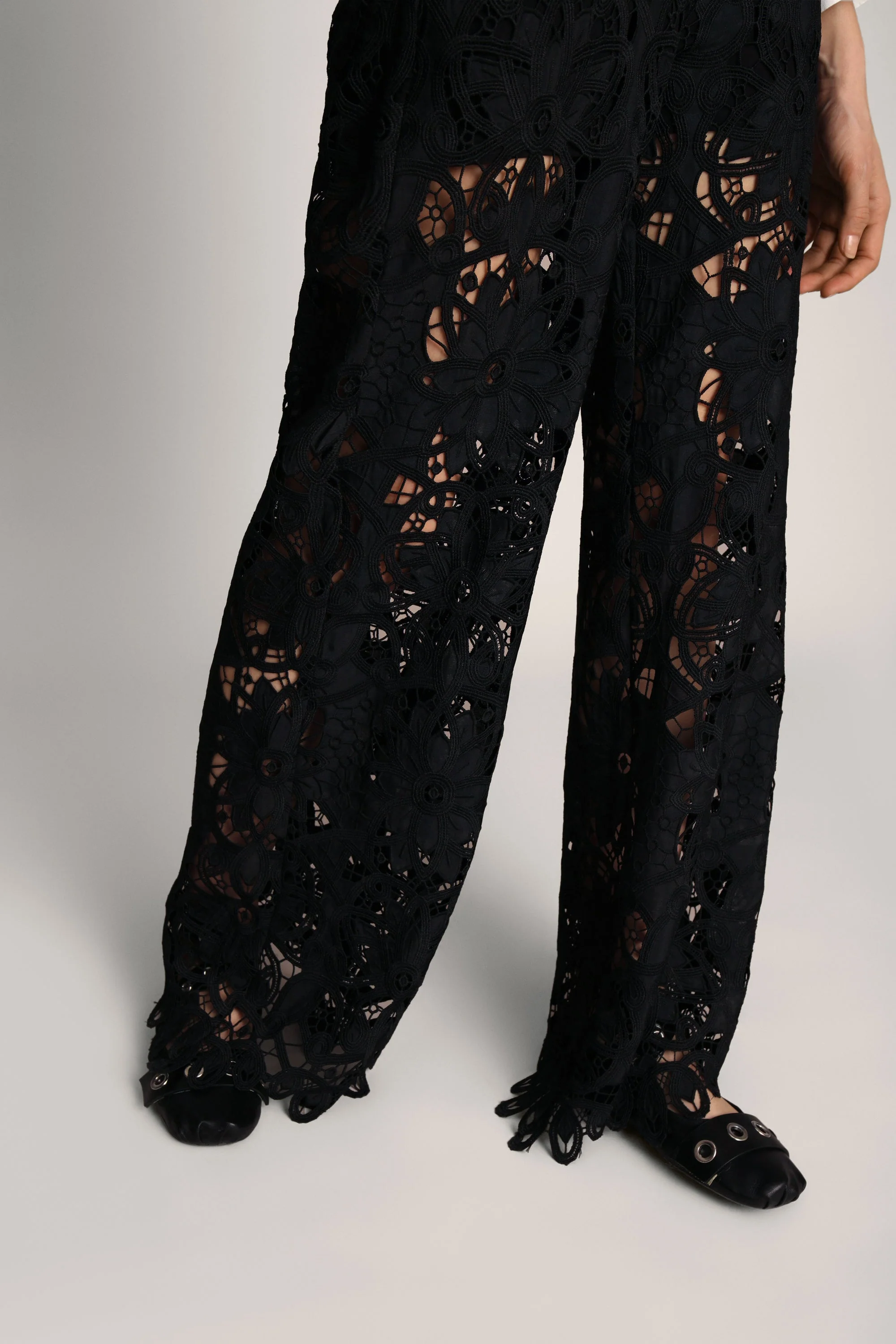 EILEEN - BLACK - Image 5