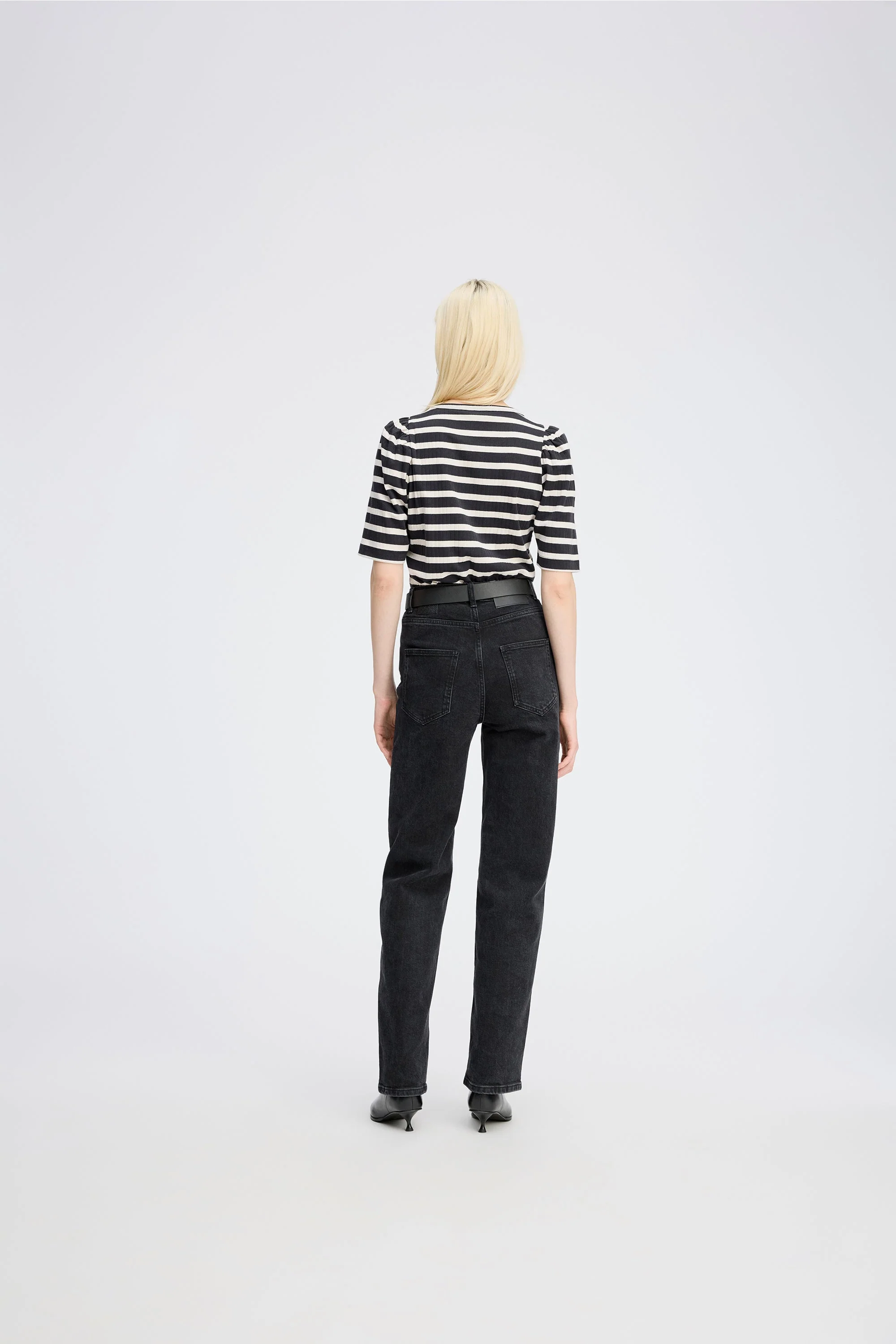 JIKOLAZ - STRIPE BLACK - Image 5
