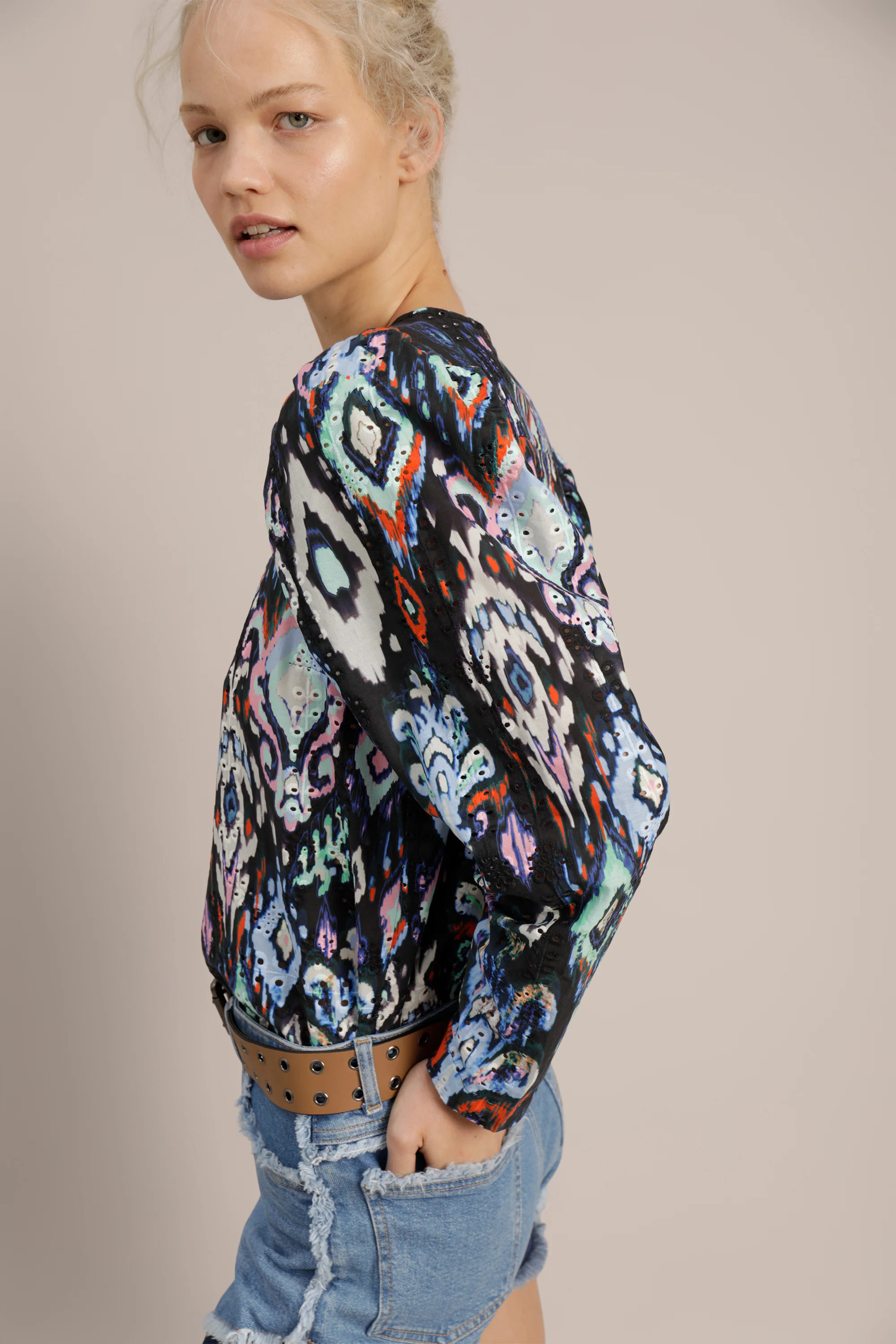 JOSALINA - BLACK - Image 3