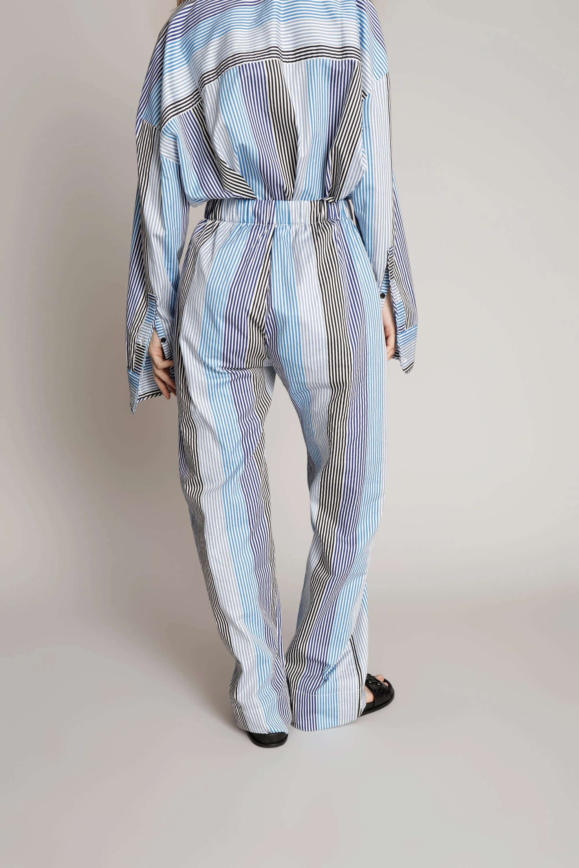 MELVIN - BLUE - Image 5