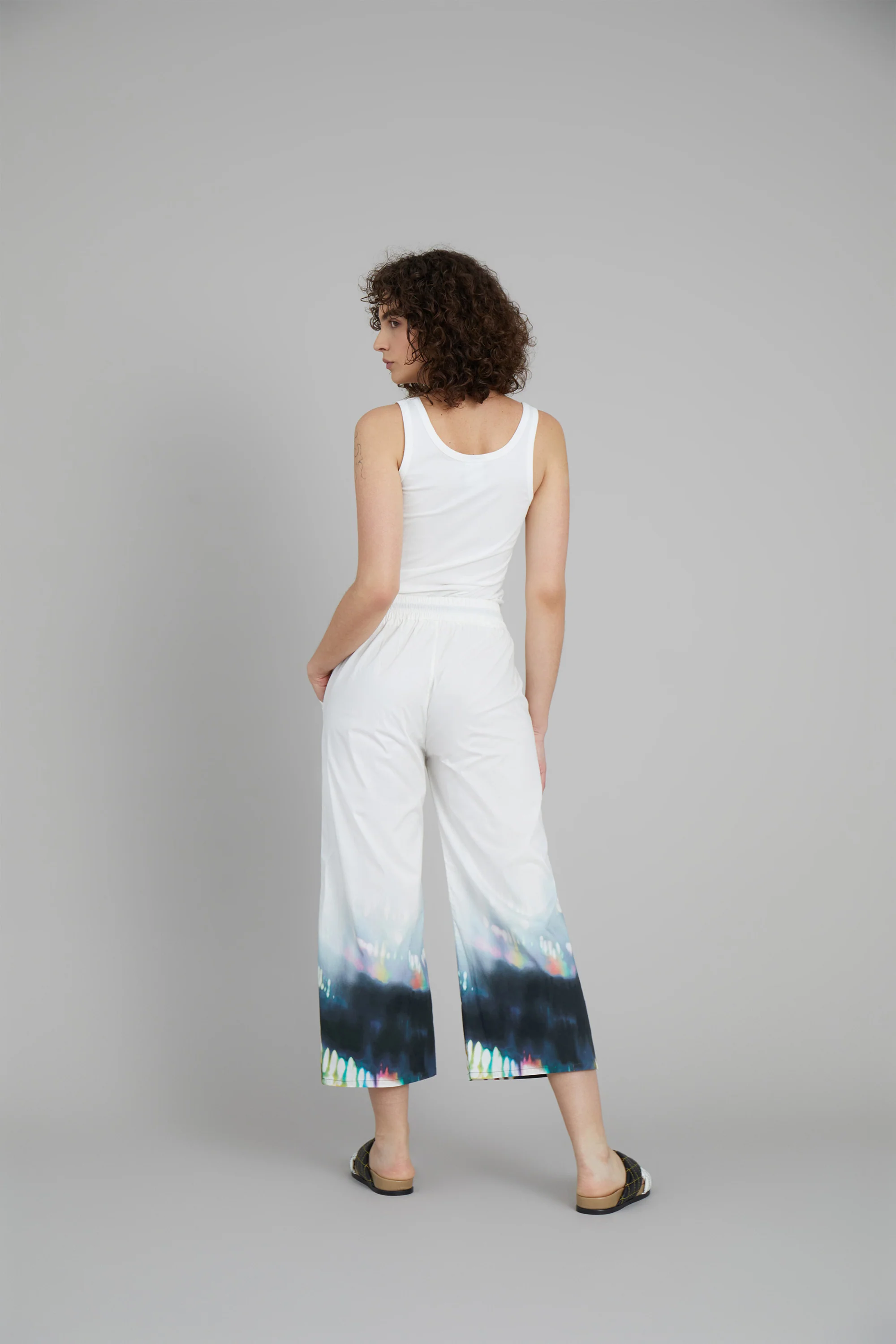 VOICE - WHITE - Image 4